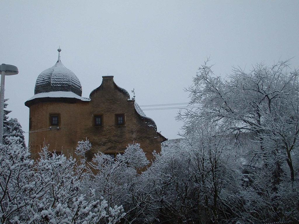 Worners Schloss Weingut & Wellness-Hotel Prichsenstadt Exterior photo