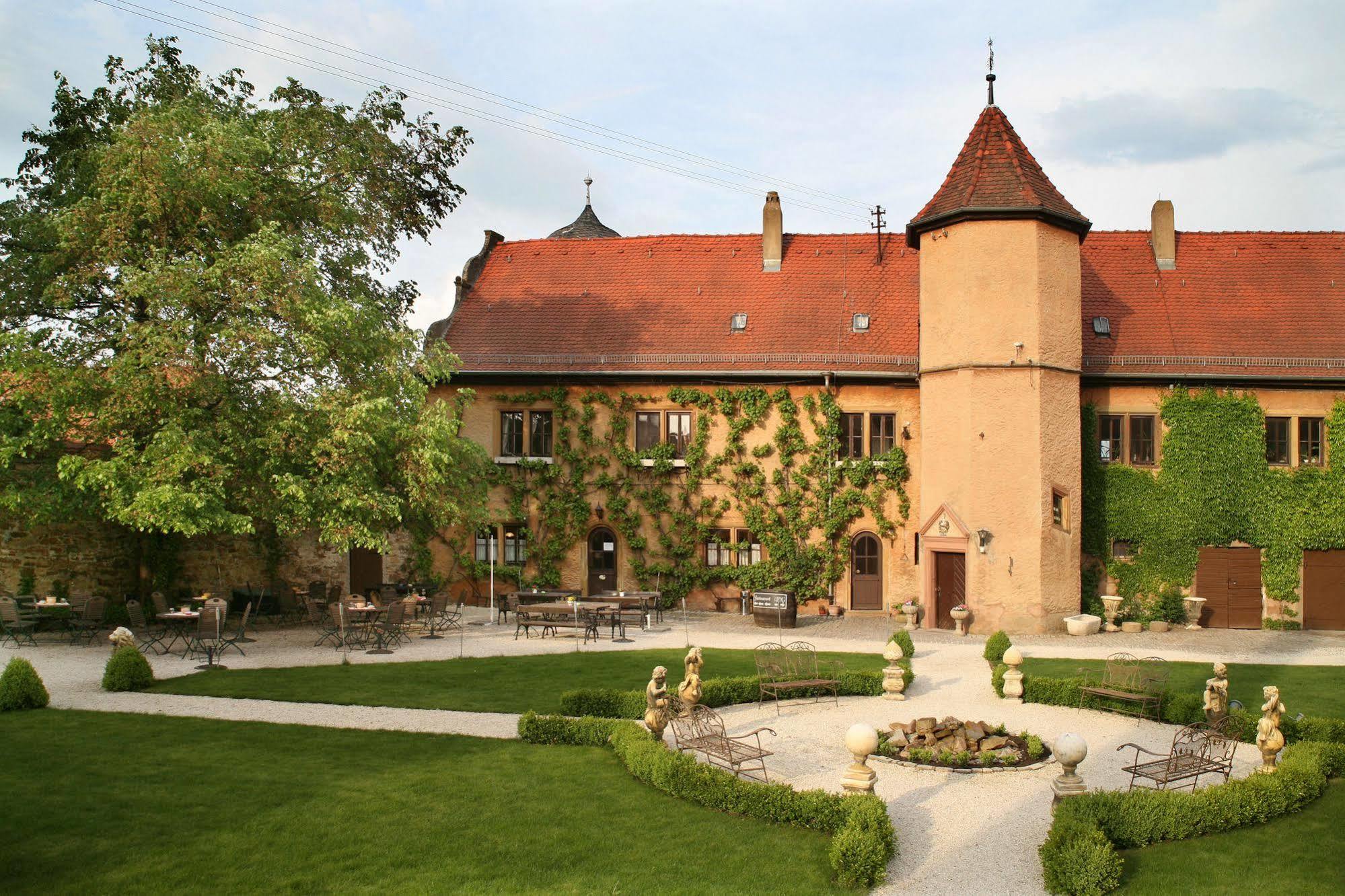 Worners Schloss Weingut & Wellness-Hotel Prichsenstadt Exterior photo